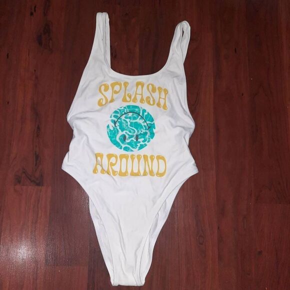 Aerie Smiley Graphic One Piece Swimsuit New With Tags Size Small - Picture 1 of 5